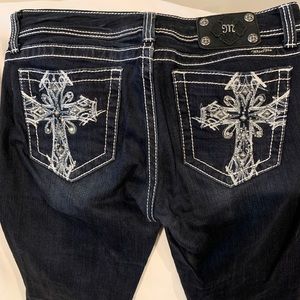 Miss Me Sz 30 Dark Wash flare cut jeans